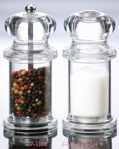 Pepper Mill & Salt Shaker