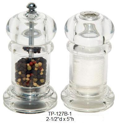 Pepper Mill & Salt Shaker